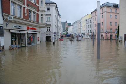 Katastropheneinsatz Hochwasser 2013 in Passau (2. Tag)